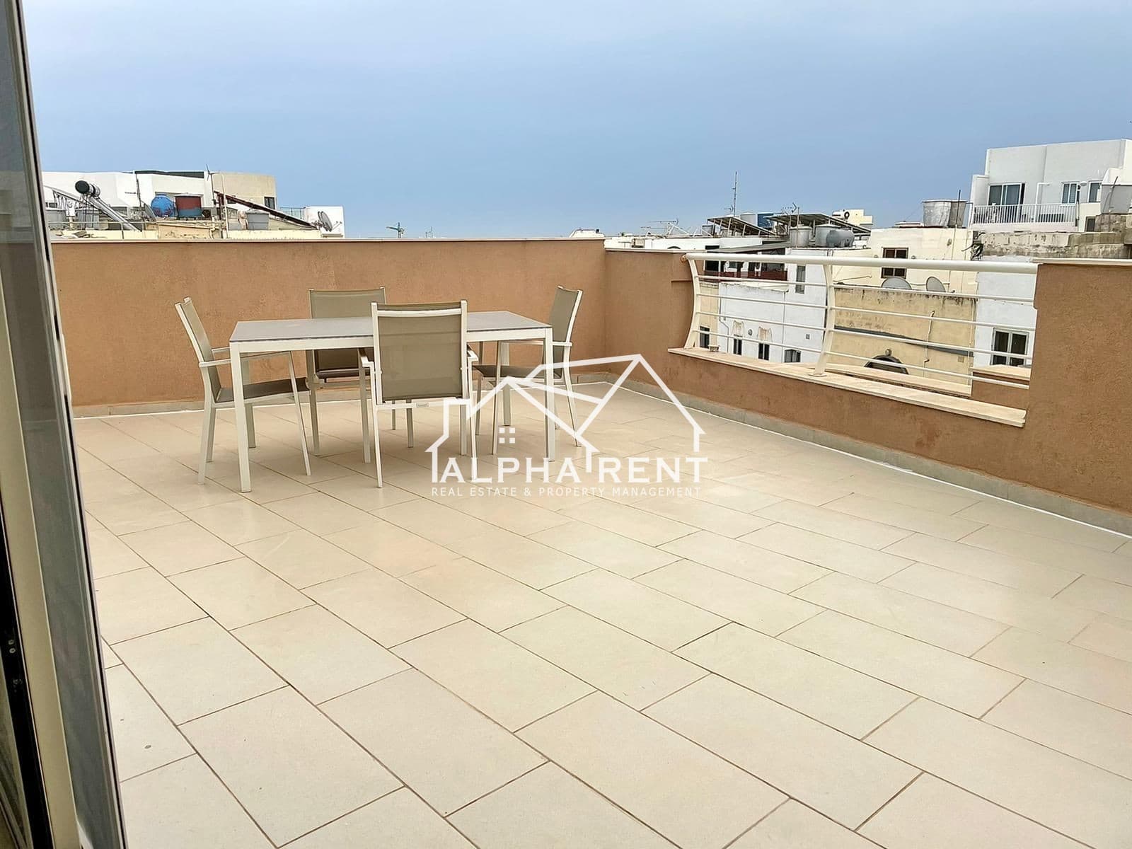 Residential Rent Penthouses in San Gwann