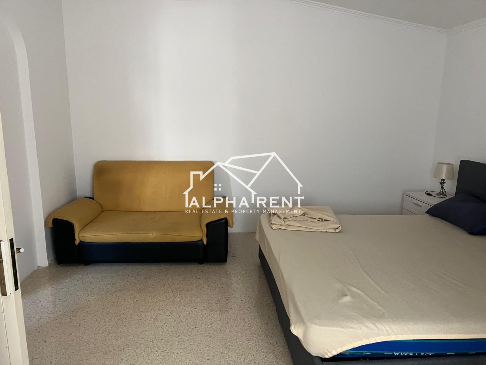 Residential Rent Rooms in Zebbug