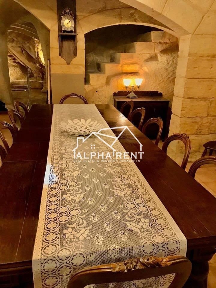 Commercial Rent Guesthouses in Qormi - 2